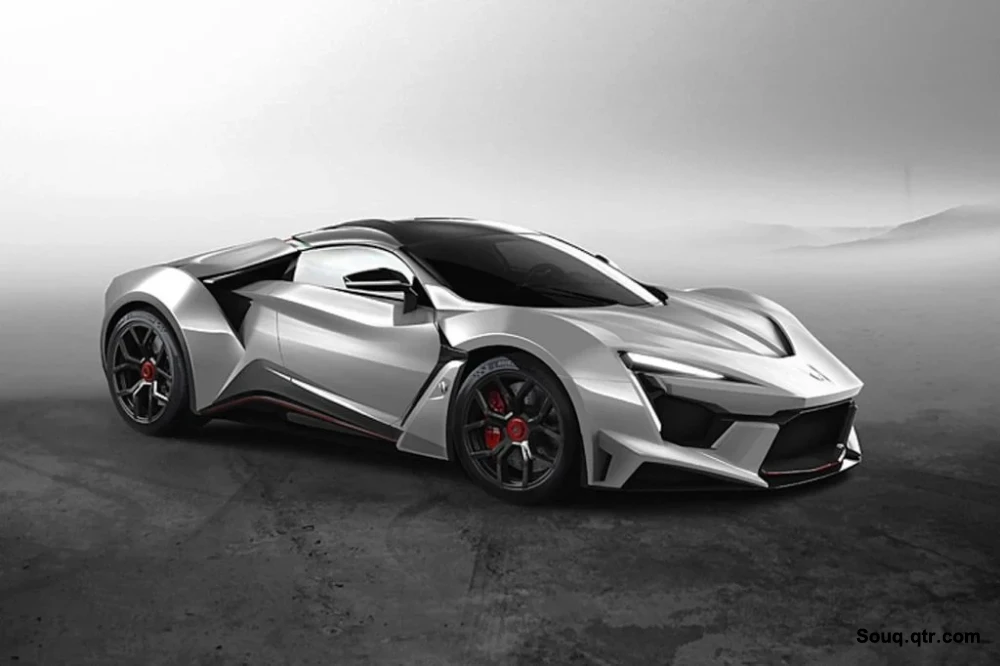 W Motors Fenyr Supersport - 2/5
