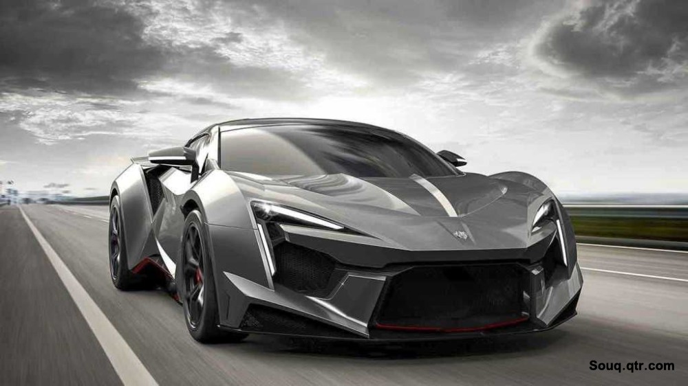 W Motors Fenyr Supersport - 4/5