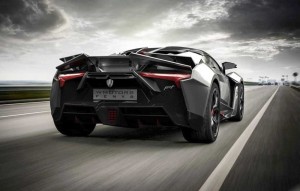W Motors Fenyr Supersport